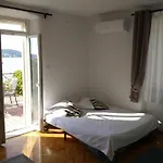 Lägenhet Ginna