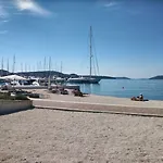 Ginna Daire Trogir