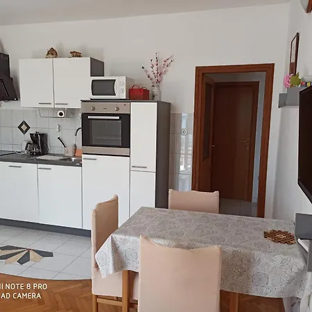 Lejlighed Ginna Trogir